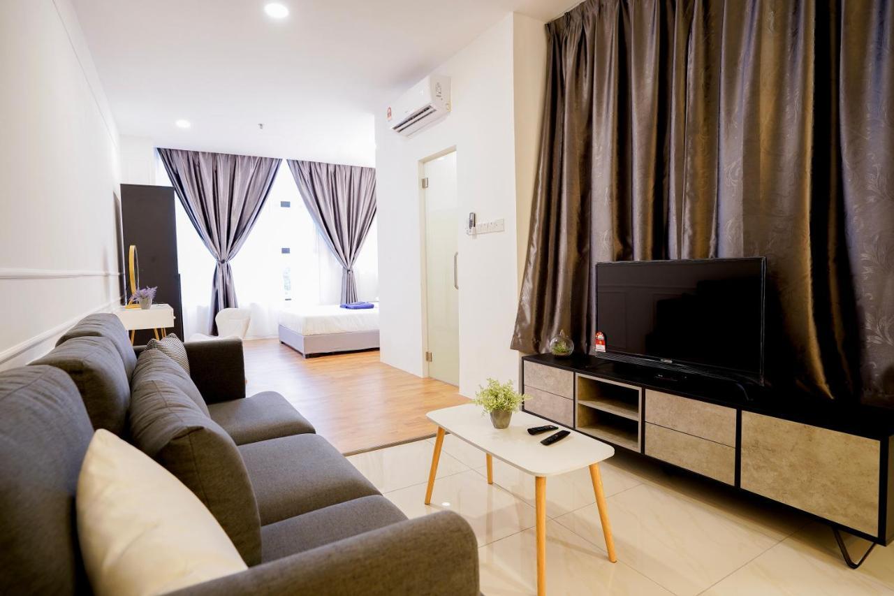 Itcc Manhattan Suites By Pinstay Penampang Buitenkant foto